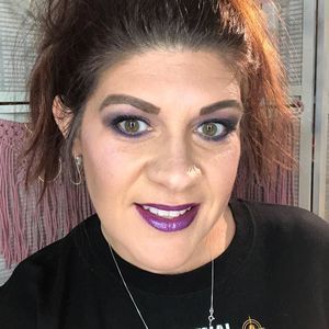 Meet your Posher, Stacie